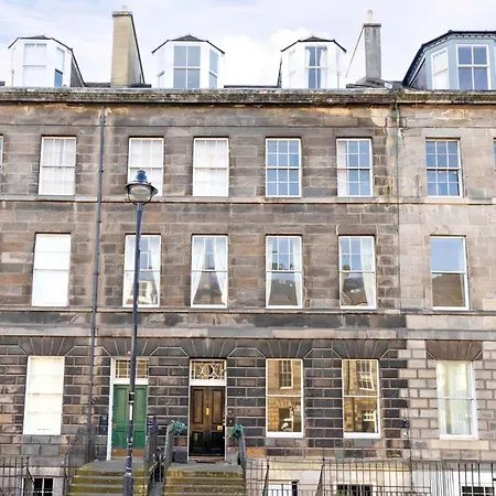 Joivy Chic And Spacious House At The Heart Of The City Edinburgh Exterior photo